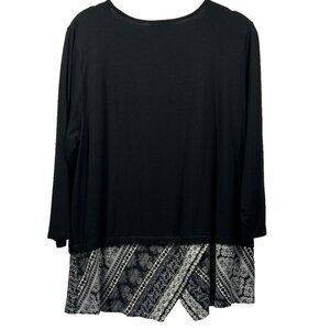 J Jill Wearever Top Large Petite LP Black White Asymmetrical Hemline 3/4 Sleeve